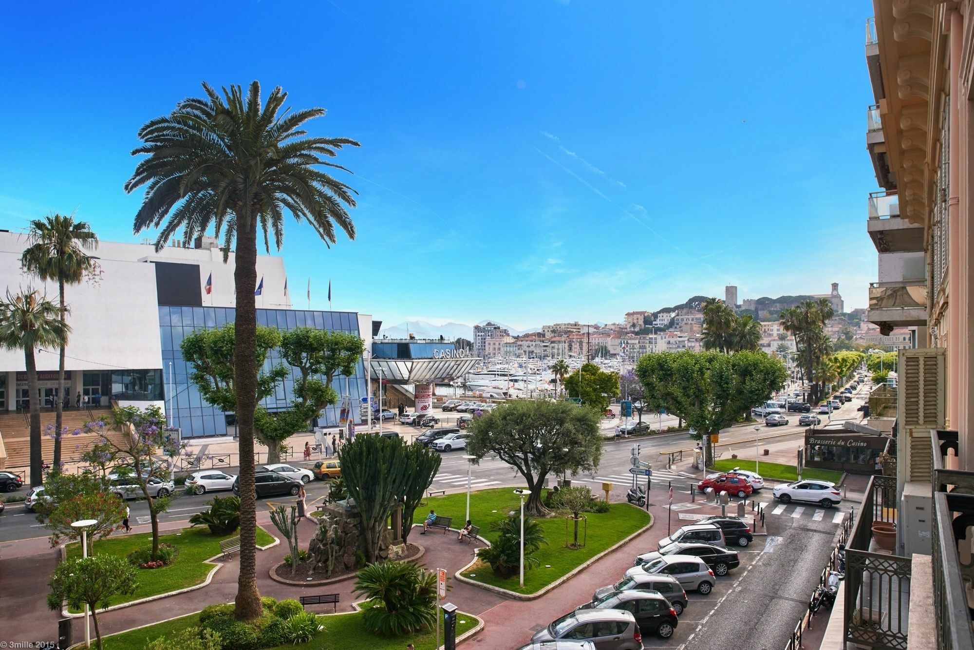 Arthur Properties Croisette Кан Екстериор снимка